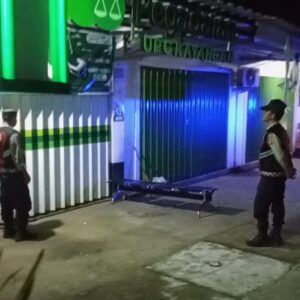 Patroli Dini Hari, Polsek Bayan Pastikan Keamanan Mako Tetap Kondusif