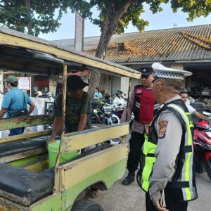 Patroli KRYD Polsek Kayangan Sasar Objek Vital dan Antisipasi Gangguan Kamtibmas