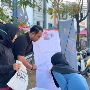 Densus 88 AT Polri Ajak Masyarakat Tolak Radikalisme dan Bullying melalui Kampanye Edukasi di Car Free Day Makassar