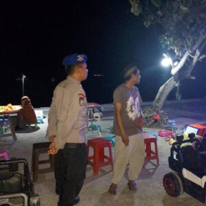 Polsek Gangga Gelar Patroli Blue Light, Imbau Warga Jaga Kamtibmas dan Waspada 3C