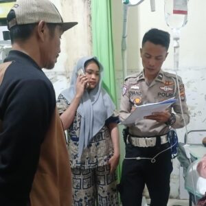 Kecelakaan Maut Antara SPM dan Mobil Box yang mengakibatkan Penumpang Sepeda Motor Meninggal Dunia,Unit Gakum Satlantas Polres Bima Kabupaten Gelar Olah TKP