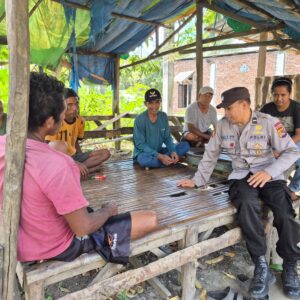 Sat Binmas Polres Bima Kota Gelar Jumat Curhat, Perkuat Kemitraan dan Serap Aspirasi Masyarakat