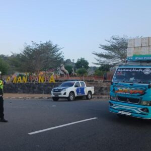 Pastikan Arus Lalulintas Tetap Lancar, Satlantas Polres Bima Kabupaten Intensifkan Rawan Sore di Jam Sibuk