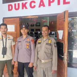 Sat Binmas Polres Dompu Berikan Pembinaan kepada Anggota Satpol PP, Perkuat Sinergi Pelayanan Humanis di Dukcapil