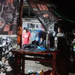 Patroli Dialogis Polsek Jereweh Sambangi Warga Desa Goa, Ajak Masyarakat Jaga Kamtibmas dan Bijak Bermedia Sosial