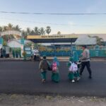 Berikan Rasa Aman Pelajar di Pagi Hari, Polsek Utan Gelar Pengaturan Lalu Lintas di Depan Sekolah