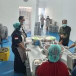 Perkuat Kemitraan dan Sukseskan Program MBG, Bhabinkamtibmas Polsek Bolo Sambangi SPPG Tambe Bolo I
