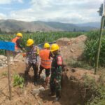 Komitmen Memajukan Sektor Pertanian, Bhabinkamtibmas Polsek Belo Hadiri Peletakan Batu Pertama Program Percepatan Peningkatan Tata Guna Air Irigasi (P3-TGAI).