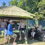 Perkuat Kemitraan dengan Warga, Bhabinkamtibmas Desa Mbuju Laksanakan Sambang dan Silaturahmi Kamtibmas