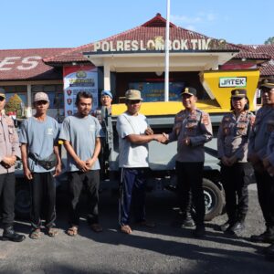 Dukung Program Ketahanan Pangan, Polres Lotim Berikan Bantuan Mesin Pipil Jagung Kepada Kelompok Tani
