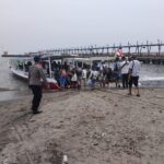 Sat Polairud Polres Lombok Utara Lakukan Pengecekan Kapal Shiptender di Pelabuhan Teluk Nara  LOMBOK UTARA – Personel Satuan Polisi Airud