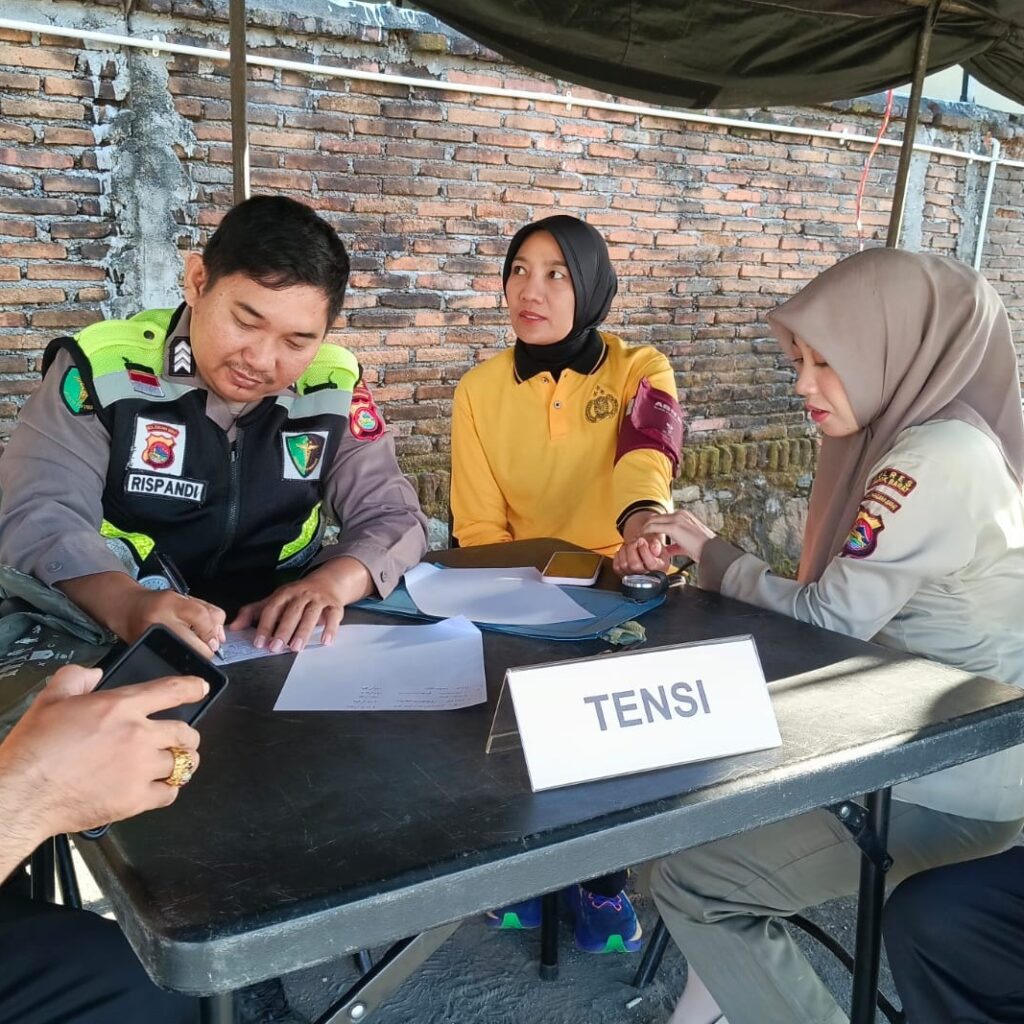 Pastikan Personel Prima, Polres Lombok Barat Gelar Skrining Kesehatan Jelang Tes Kesamaptaan Jasmani