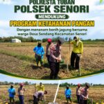 Anggota Bhabinkamtibmas Polsek Senori Polresta Tuban Dampingi Petani Tanam Benih Jagung Wujudkan Ketahanan Pangan Nasional