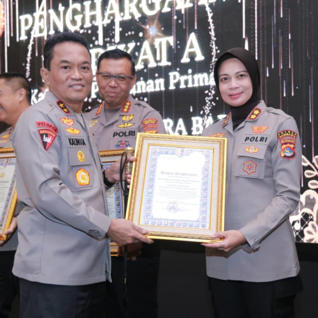 Torehkan Prestasi Gemilang di Ajang Rakernis Polda NTB, Polres Sumbawa Terima Penghargaan Pelayanan Prima Kapolri
