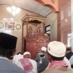 Bhabinkamtibmas Polsek Woha Jadi Khotib dan Imam Sholat Jum,at di Masjid Al-Ikhlas Desa Ntonggu