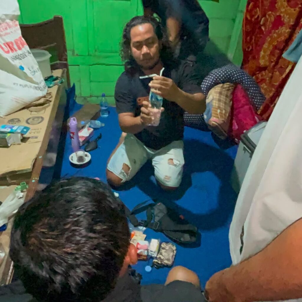 Tim Opsnal Sat Res Narkoba Polres Sumbawa Amankan Seorang Pria Pengedar Narkotika di Plampang