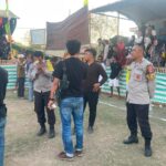 Personel Polsek Bolo Gelar Pengamanan Turnamen Semi Futsal Karang Taruna Fajar Cup di Desa Tambe