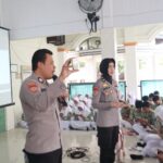 Personel Polresta Tuban menggelar kegiatan sosialisasi literasi teknologi