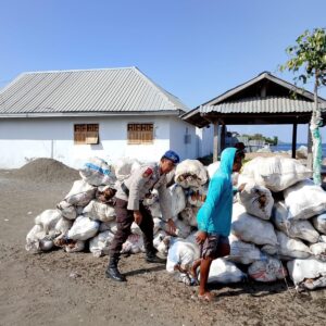 Sat Polairud Polres Dompu Hadir Layani Masyarakat Pesisir Calabai, Wujudkan Polri yang Humanis dan Presisi