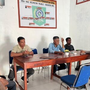 Sambang Dua Kantor Desa di Kecamatan Palibelo, Satbinmas Polres Bima Kabupaten Wujudkan Sinergi Jaga Kondusifitas Kamtibmas