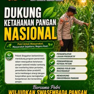 Anggota Polsek Singgahan Polresta Tuban Turun Cek Tanaman jagung Warga di Desa Mulyorejo