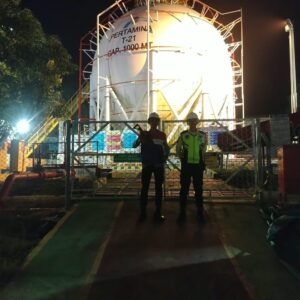 Unit Obvit Sat Samapta Polres Bima Kota Laksanakan Pengamanan di PT Pertamina Patra Niaga Integrated Terminal Bima