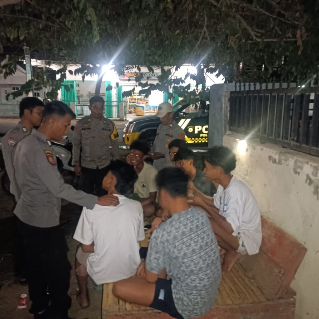 Polsek Sape Gelar Patroli KRYD, Sampaikan Imbauan Kamtibmas kepada Masyarakat
