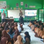 Personel Polsek Selong Monitor Sosialisasi Anti-Perundungan di SDN 1 Pancor, Wujudkan Lingkungan Belajar Aman dan Nyaman