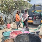 Wujud Kepedulian Kemanusiaan, Sat Samapta Polres Sumbawa Bersama BPBD Salurkan Air Bersih di Tiga Desa Moyo Hulu