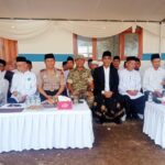 Wujud Kedekatan Polri dengan kalangan Pesantren, Polsek Woha Hadiri upacara peringatan hari Santri Nasional