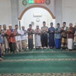 Melalui Program Subuh Keliling Kapolsek Soromandi Sosialisasikan Layanan Call Center 110