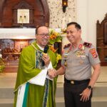 Minggu Kasih di Gereja Santa Maria Mataram, Wakapolda NTB Ajak Keluarga dan Tokoh Agama Pelihara Kamtibmas