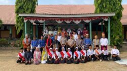 Implementasi “Polisi Peduli Pendidikan”, Kapolsek Lape Jadi Pembina Upacara Hari Sumpah Pemuda ke-98 di SMPN 2 Lape