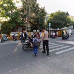 Wujudkan Keselamatan Pelajar, Personel Polsek Labuhan Badas Gelar Service Point Pagi di Depan SDN 2 Labuhan Sumbawa