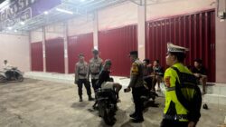 CEGAH GANGGUAN KAMTIBMAS PADA MALAM HARI, PAMAPTA III POLRES DOMPU INTENSIFKAN PATROLI MOBILE